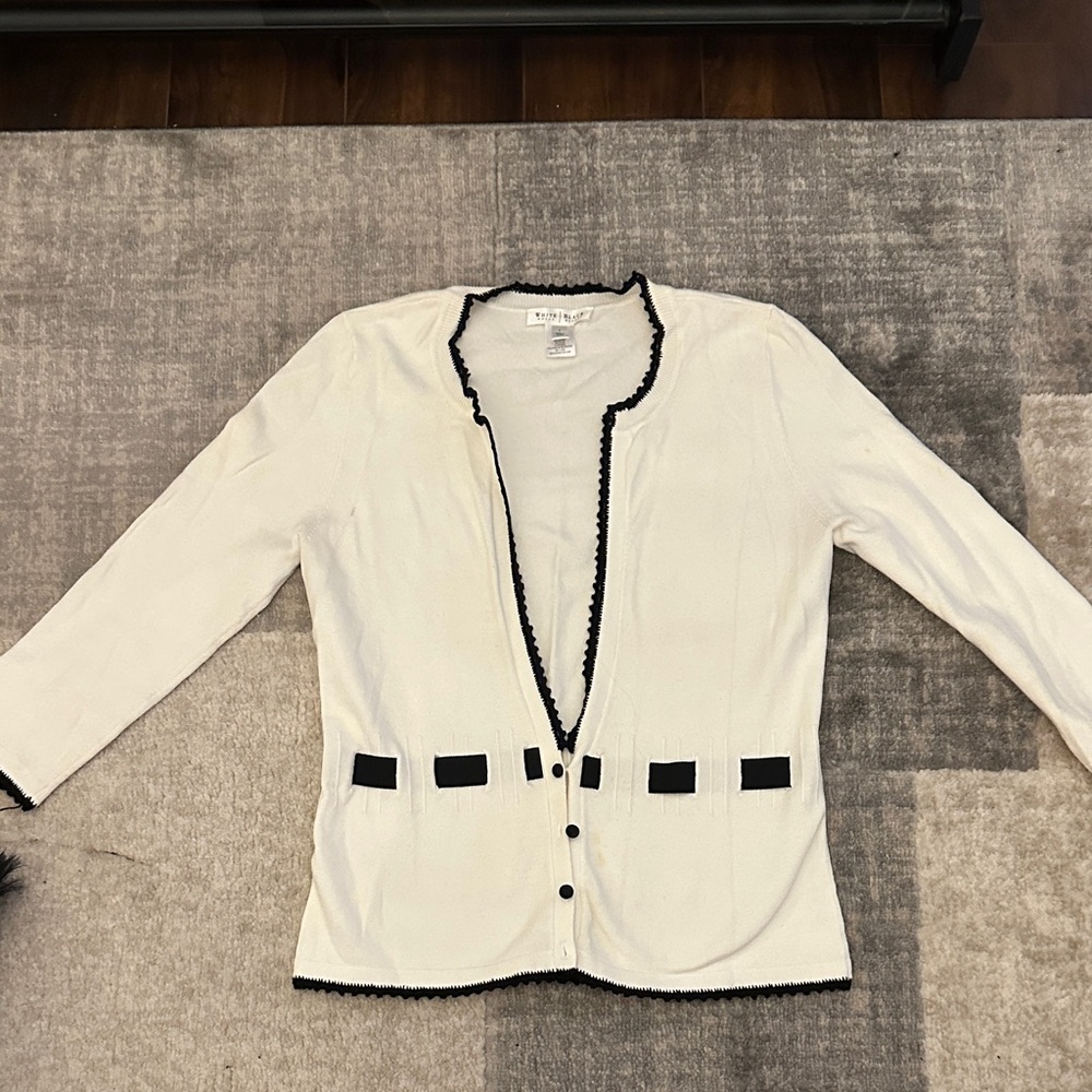 White House Black Market White Blazer with Black Accents